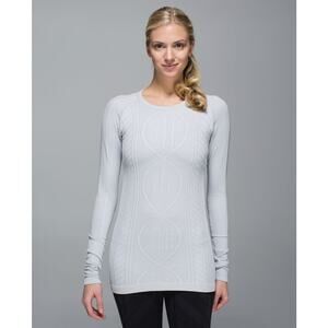 Lululemon Rest Less Pullover Heathered Silver Spoon Size 4